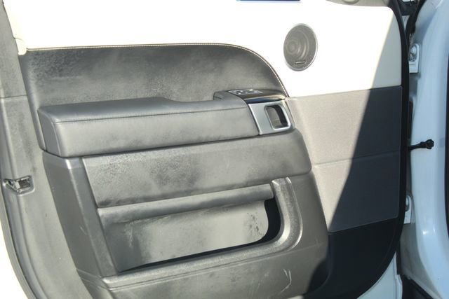 Used 2022 Land Rover Range Rover Sport HSE Silver Edition image 23