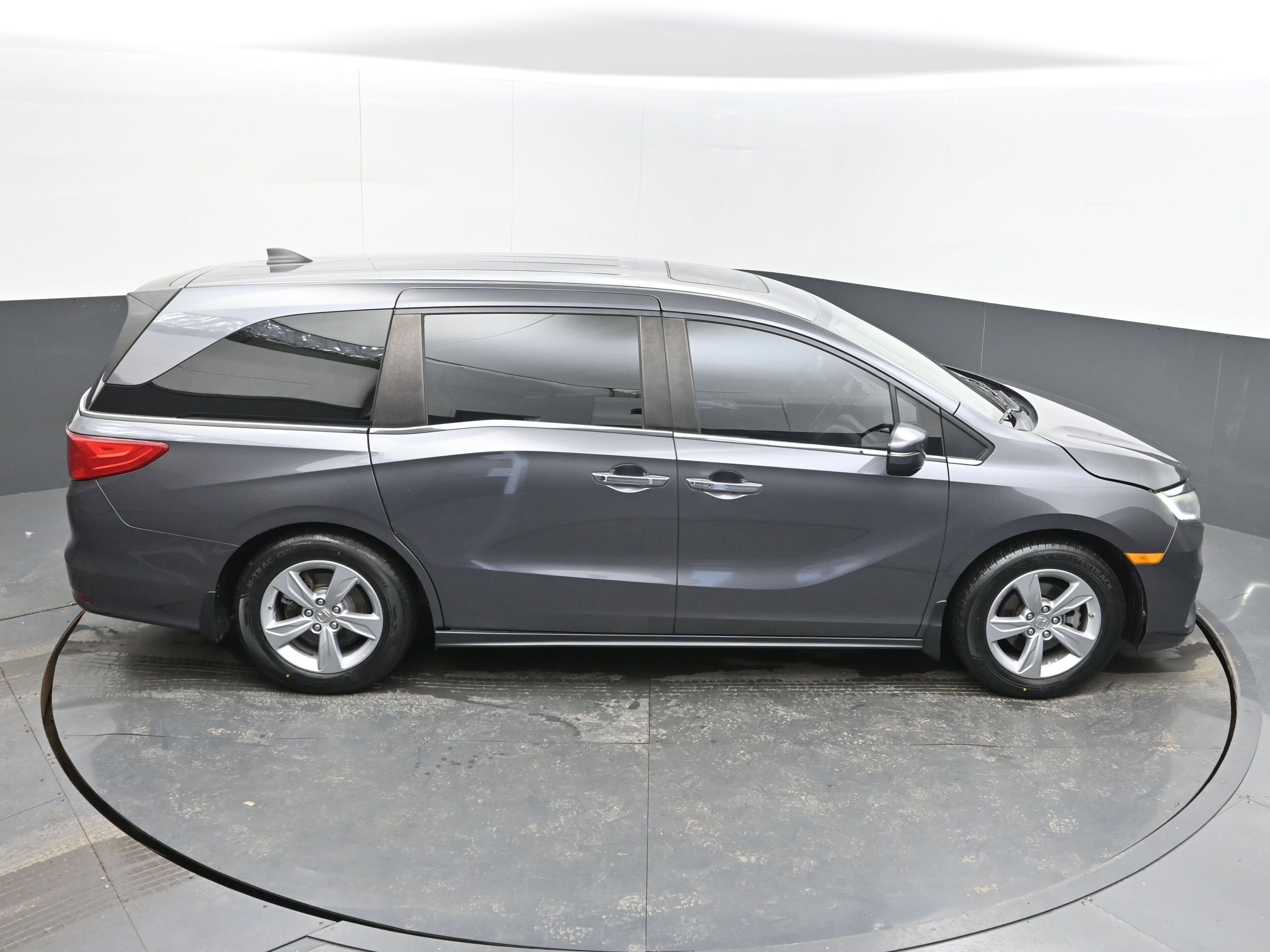 Used 2018 Honda Odyssey EX-L image 35