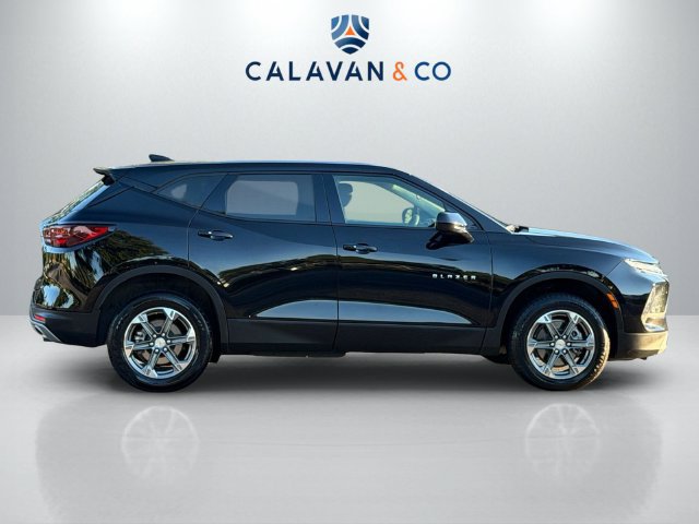 Used 2025 Chevrolet Blazer LT FWD image 8