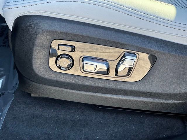 New 2026 BMW X7 xDrive40i w/ M Sport Package image 34