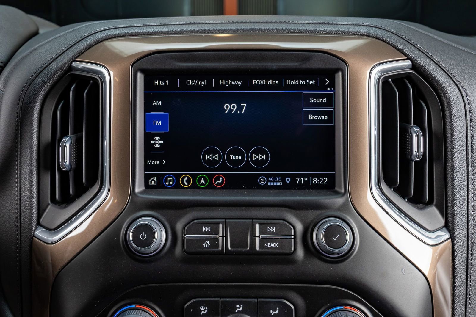 Used 2023 Chevrolet Silverado 3500 High Country w/ Z71 Off-Road Package image 25