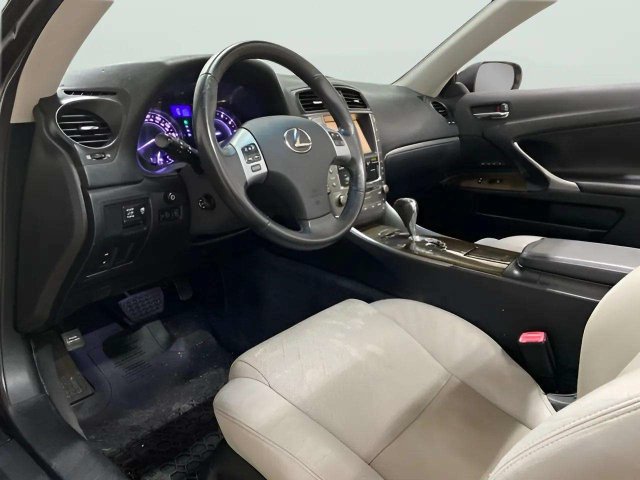 Used 2011 Lexus IS 350C w/ Luxury Pkg RWD image 58