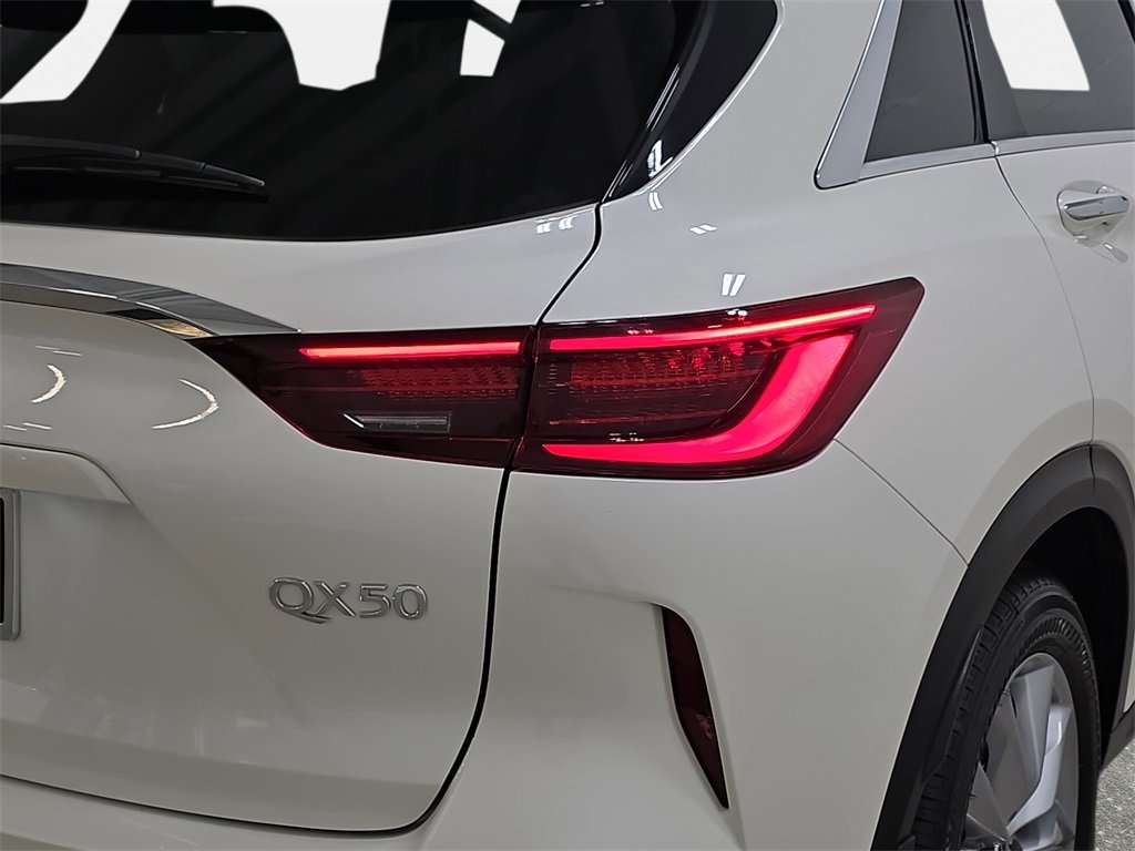 Certified 2022 INFINITI QX50 Luxe image 31