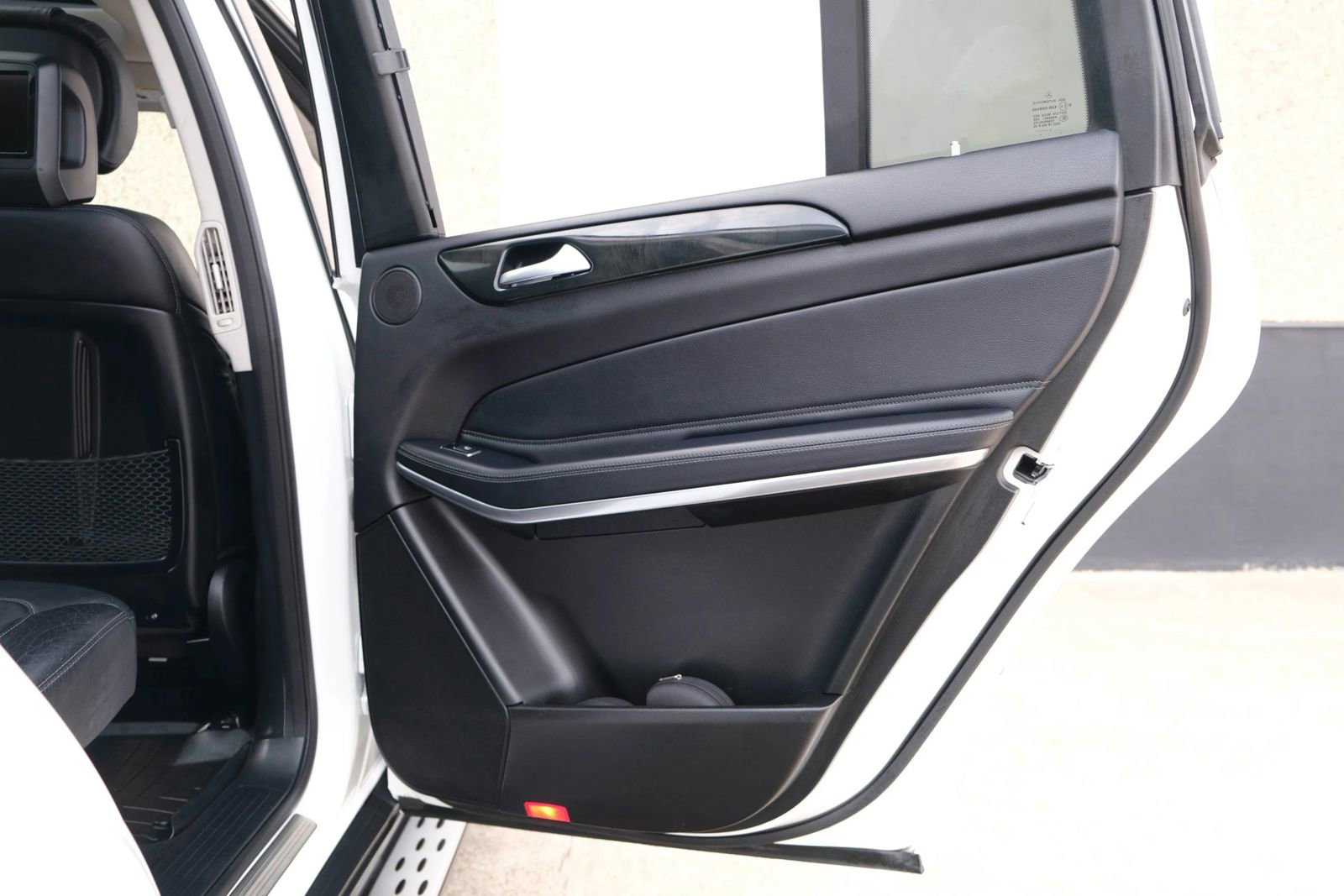 Used 2018 Mercedes-Benz GLS 550 GLS 550 4MATIC Sport Utility 4 w/ Driver Assistance Package image 30