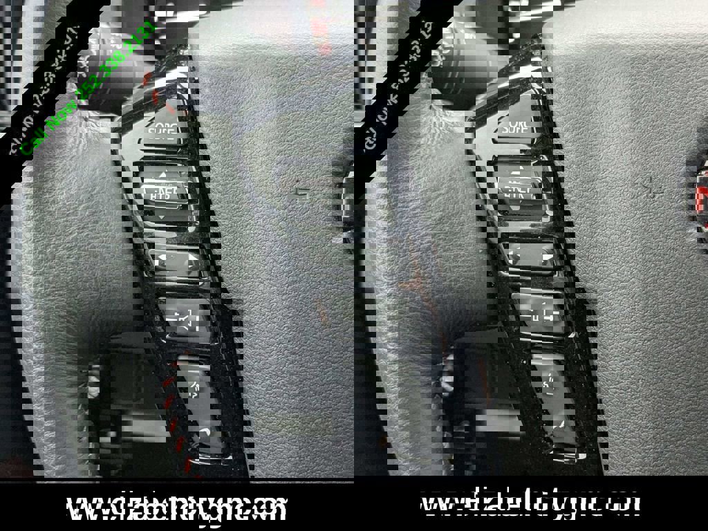 Used 2025 Nissan Frontier PRO-4X image 24