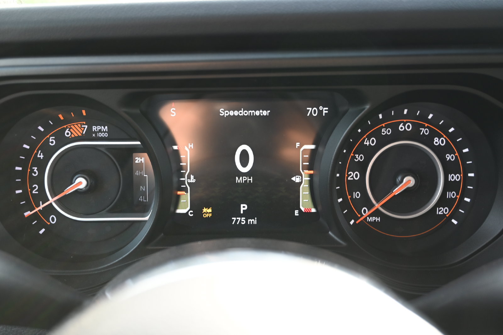 New 2025 Jeep Wrangler Unlimited Sahara AWD/4WD image 12