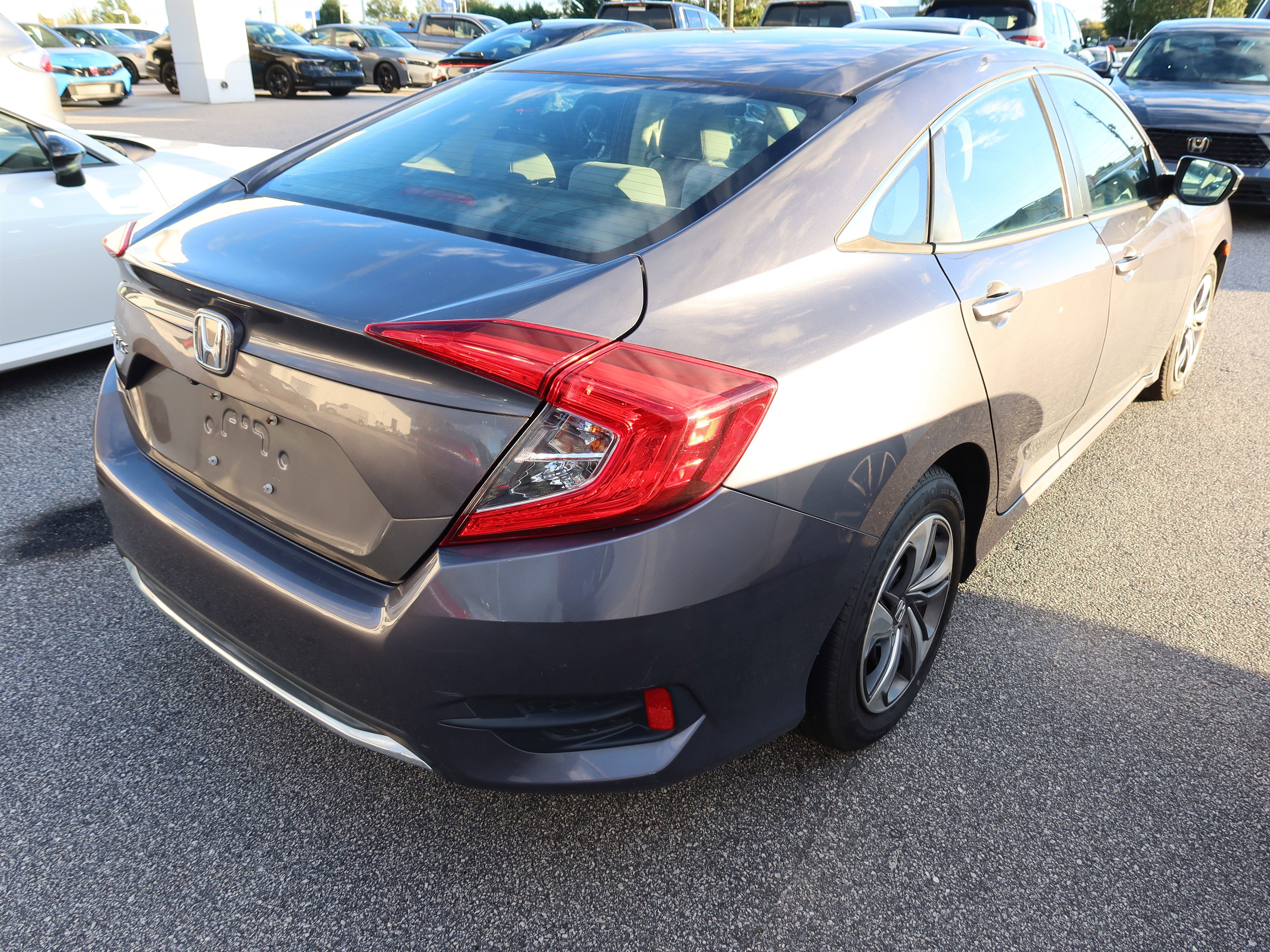 Used 2019 Honda Civic LX image 4
