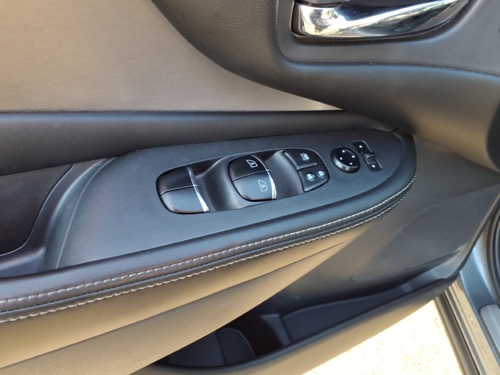 Certified 2024 Nissan Murano SL FWD image 15