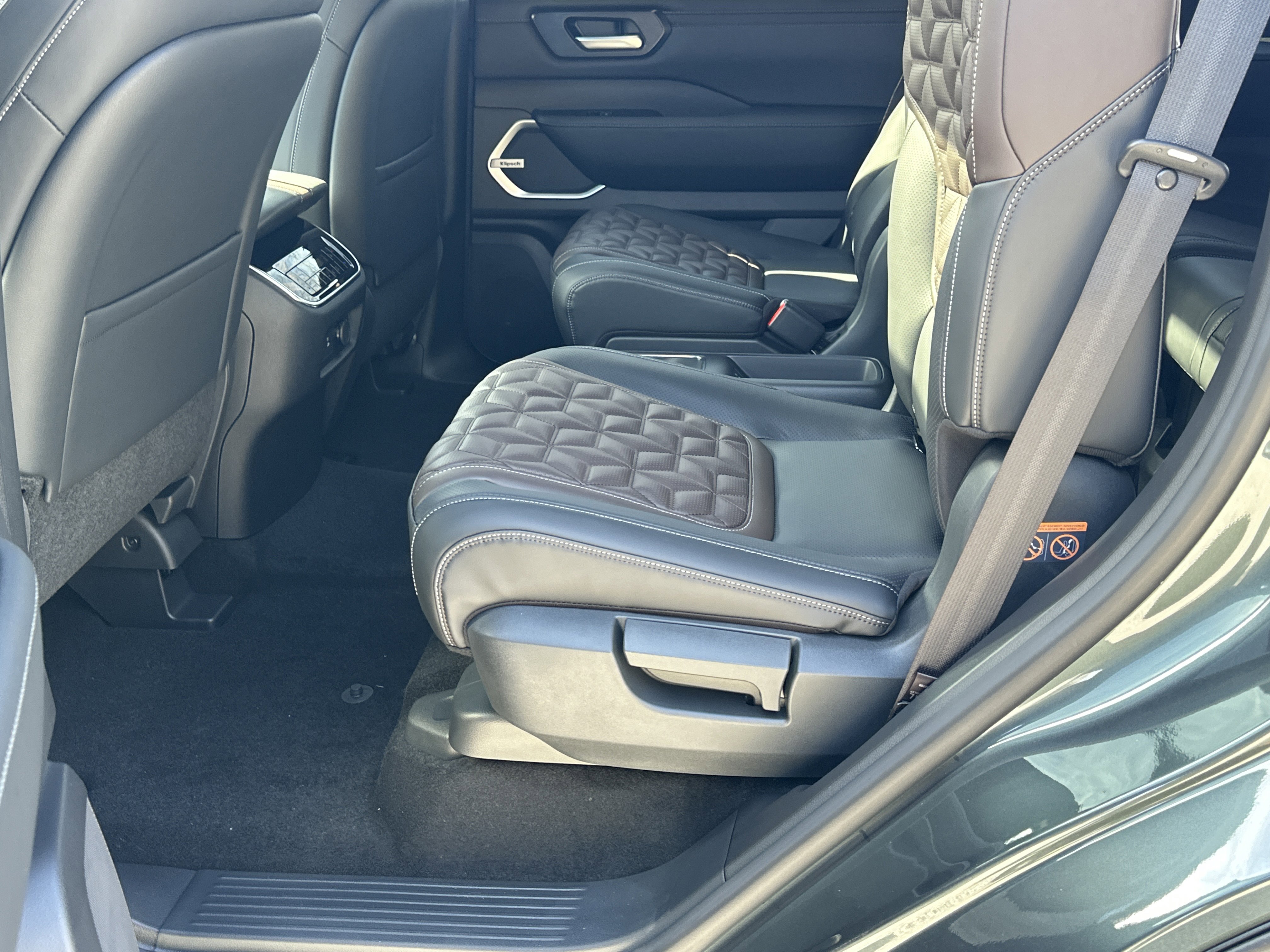 New 2026 Nissan Armada Platinum image 21