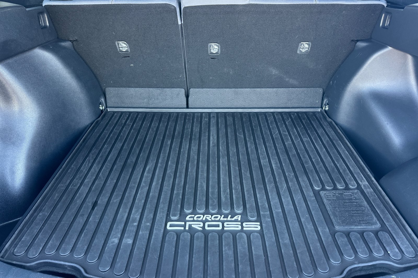 Used 2024 Toyota Corolla Cross AWD Hybrid image 15