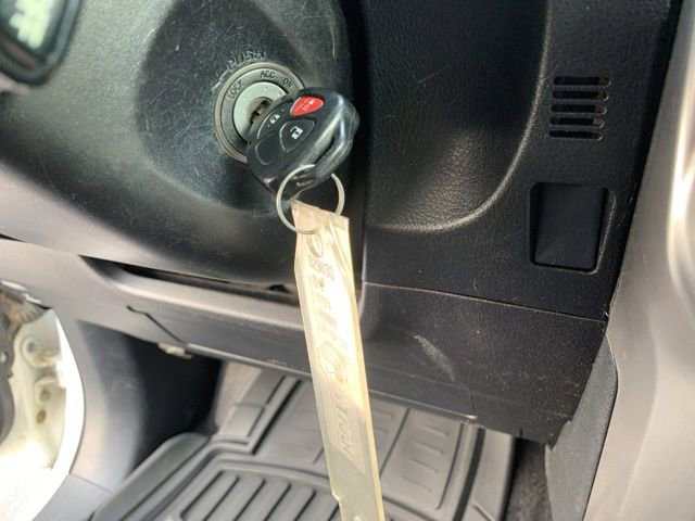 Used 2015 Toyota 4Runner SR5 image 32