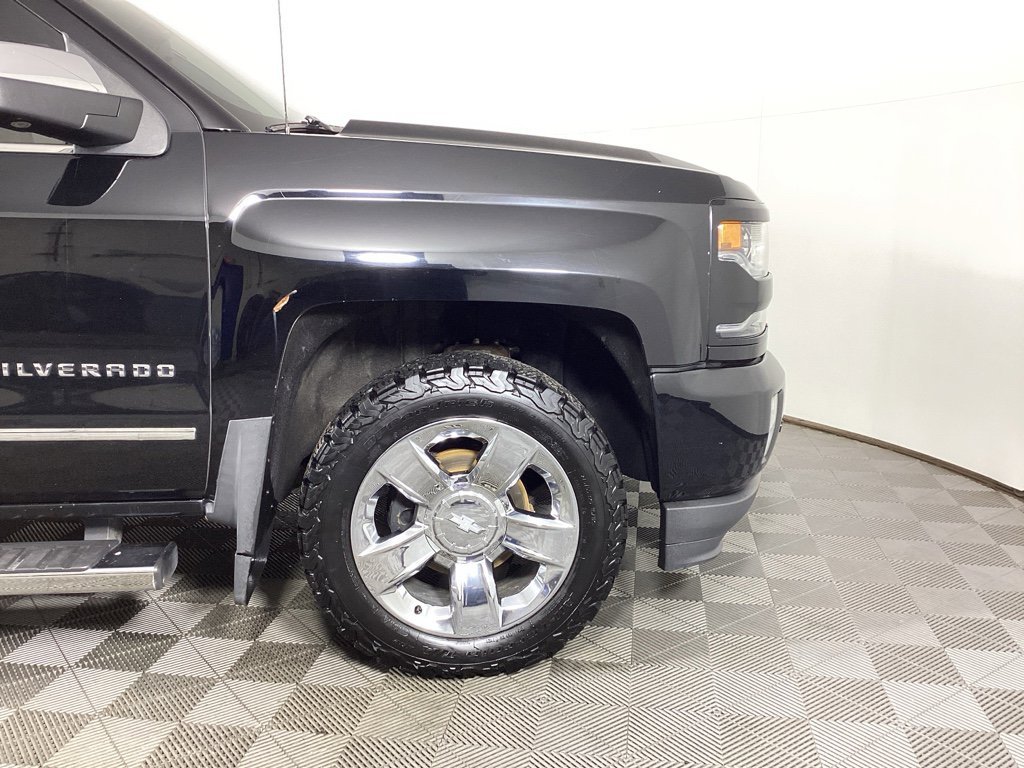 Used 2018 Chevrolet Silverado 1500 LTZ Z71 w/ LTZ Plus Package image 7