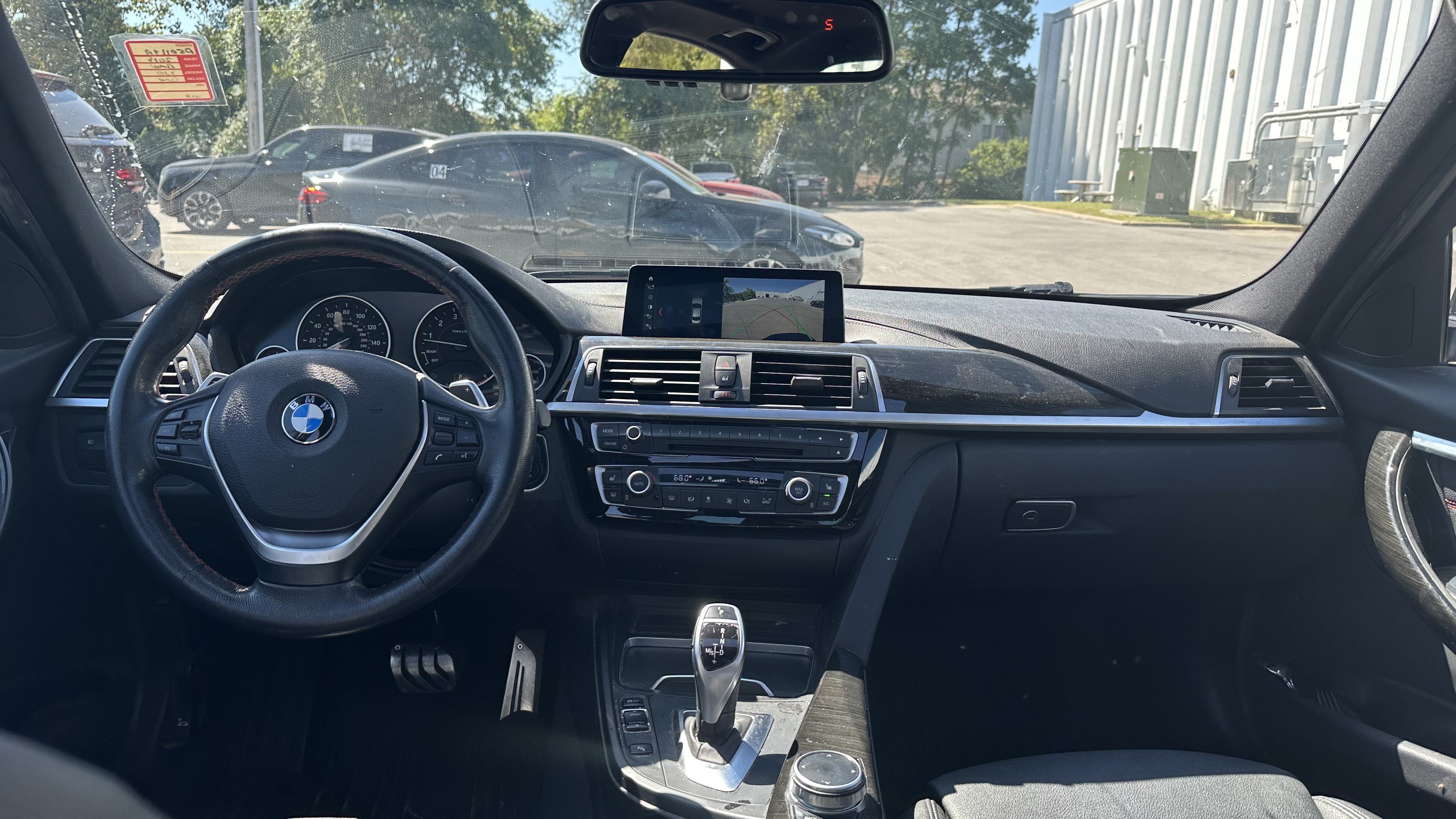 Used 2018 BMW 330i xDrive Sedan w/ Convenience Package AWD/4WD image 30