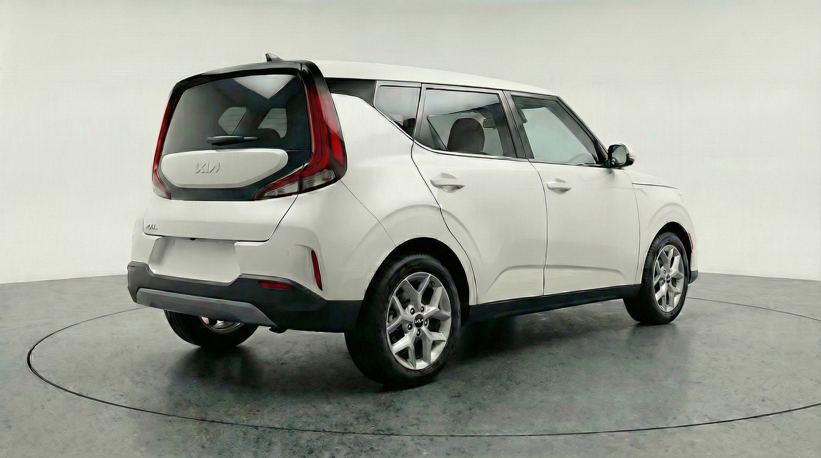 Used 2025 Kia Soul LX w/ LX Technology Package image 9