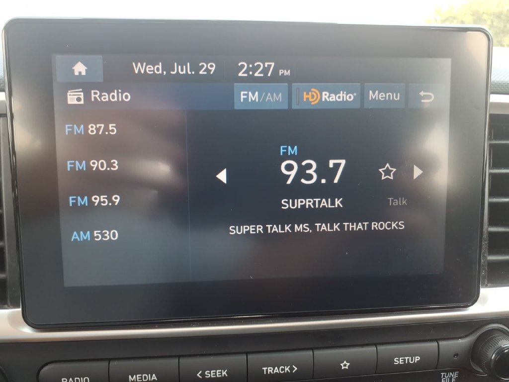 Certified 2025 Hyundai Venue SE FWD image 22