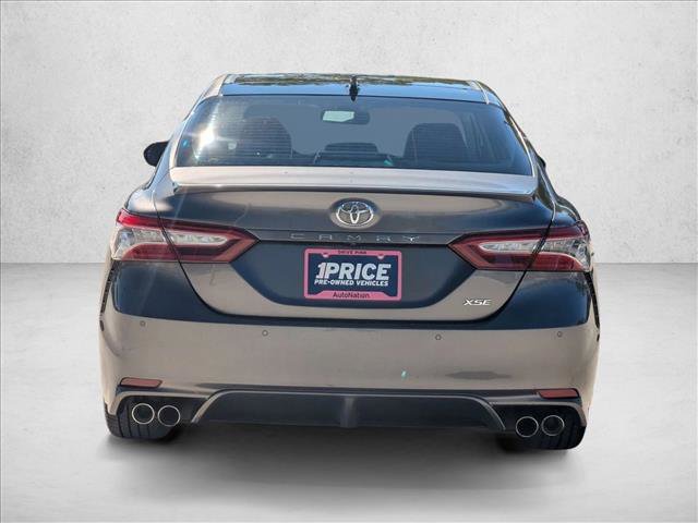 Used 2018 Toyota Camry XSE image 6