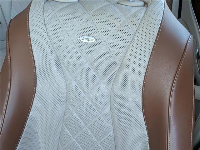 Used 2018 Mercedes-Benz E 300 image 14