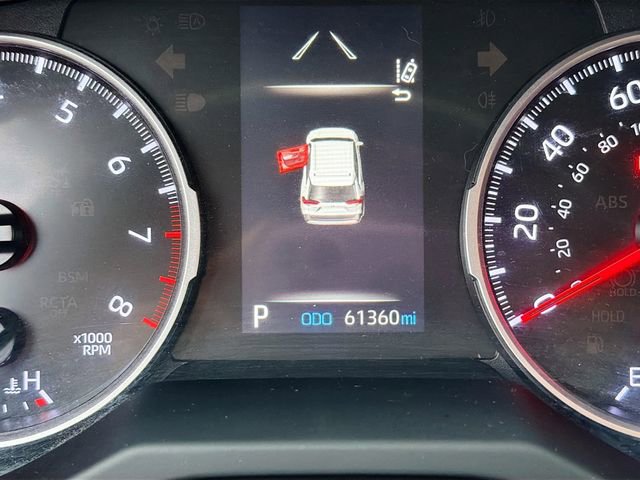 Used 2019 Toyota RAV4 LE image 12