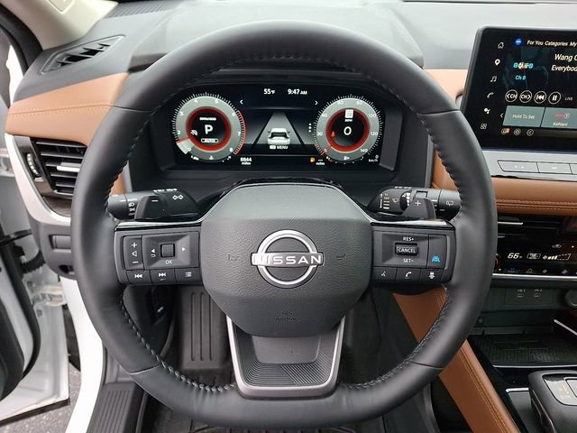 Used 2025 Nissan Rogue Platinum w/ Platinum Premium Package image 19