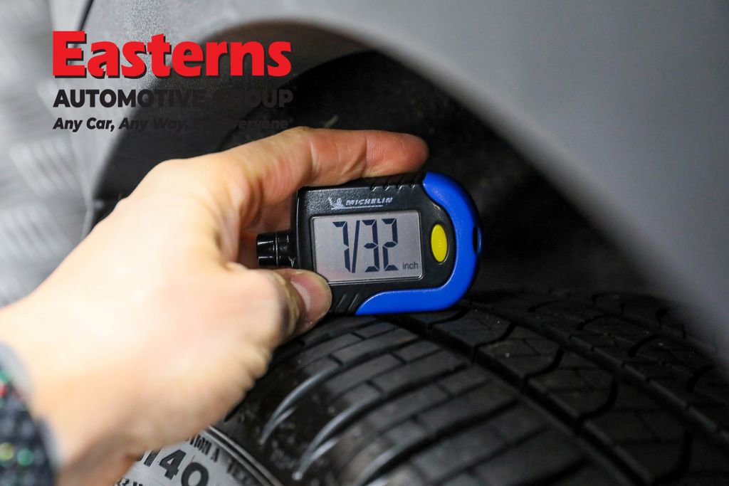 Used 2023 Volvo C40 P8 Recharge Plus w/ Climate Package image 38