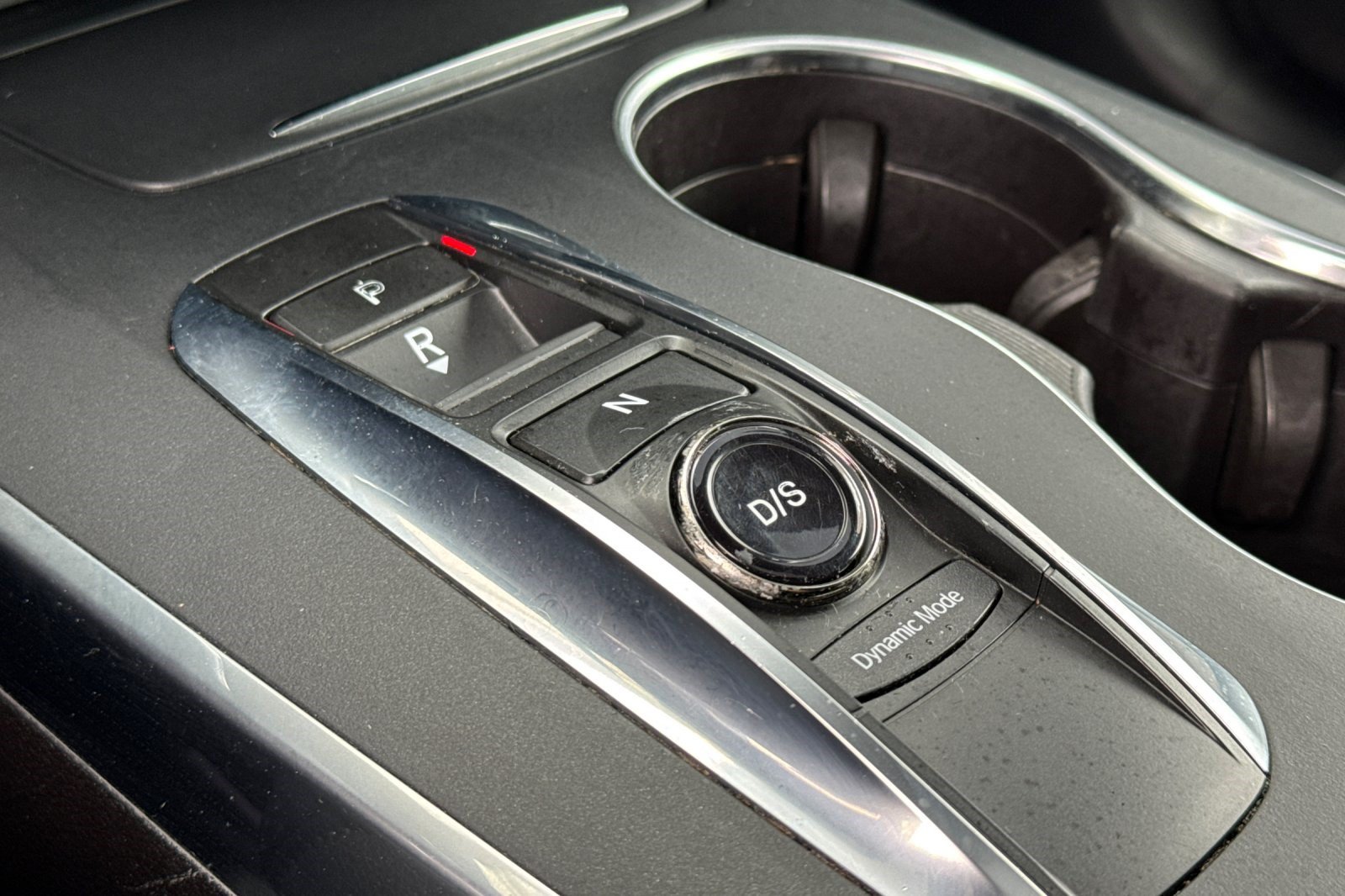 Used 2018 Acura MDX w/ Technology Package FWD image 18