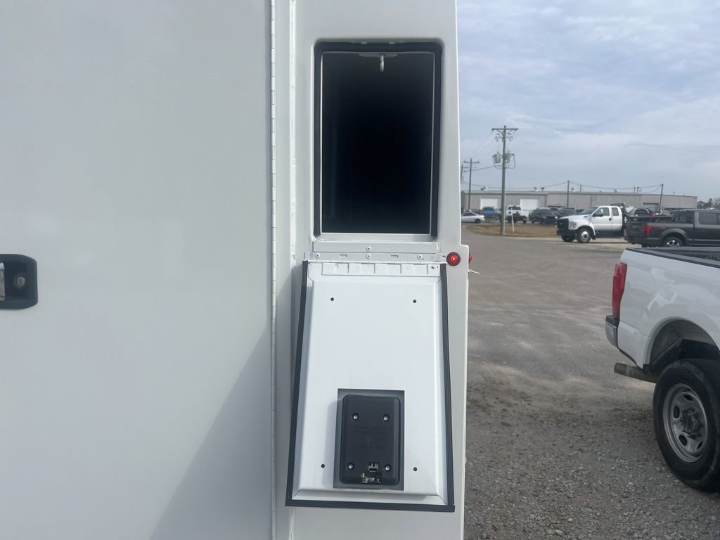 Used 2024 Ford Transit 350 w/ Interior Upgrade Package image 38