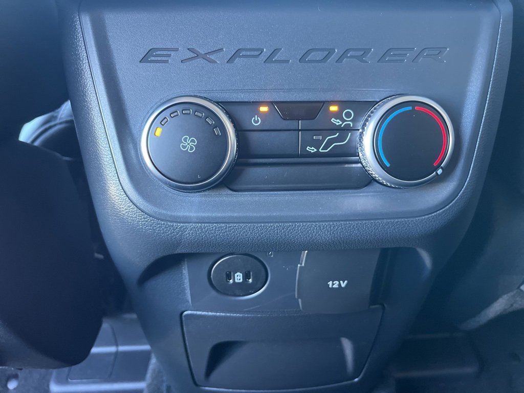 New 2026 Ford Explorer Active image 15