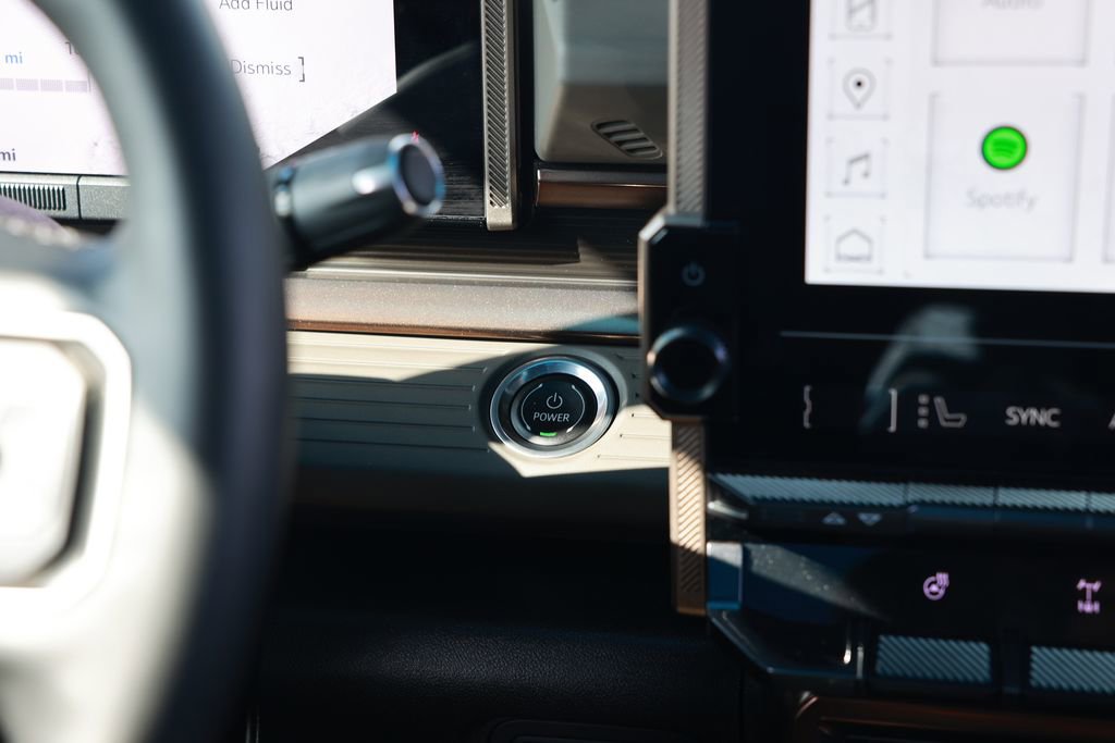 Used 2024 GMC Hummer EV 3X w/ Omega Edition image 34