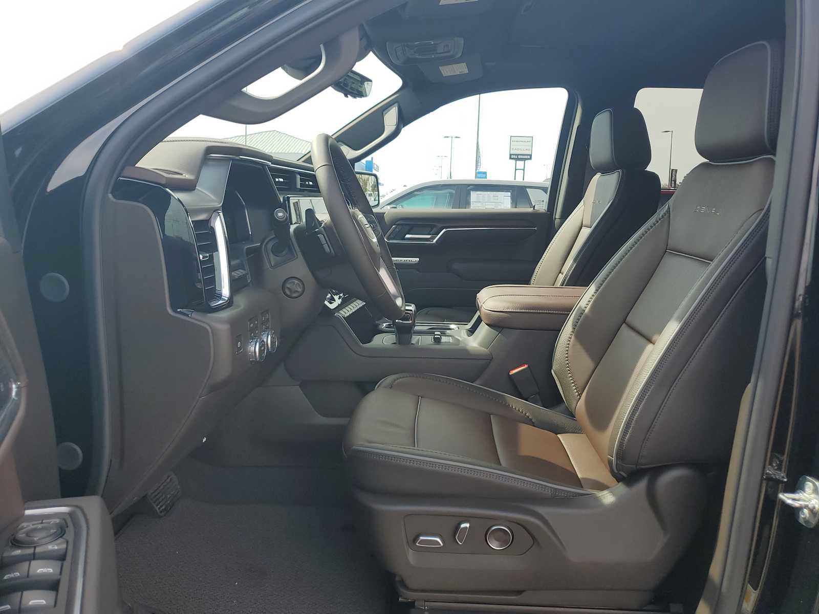 New 2026 GMC Sierra 1500 Denali w/ Denali Reserve Package AWD/4WD image 22