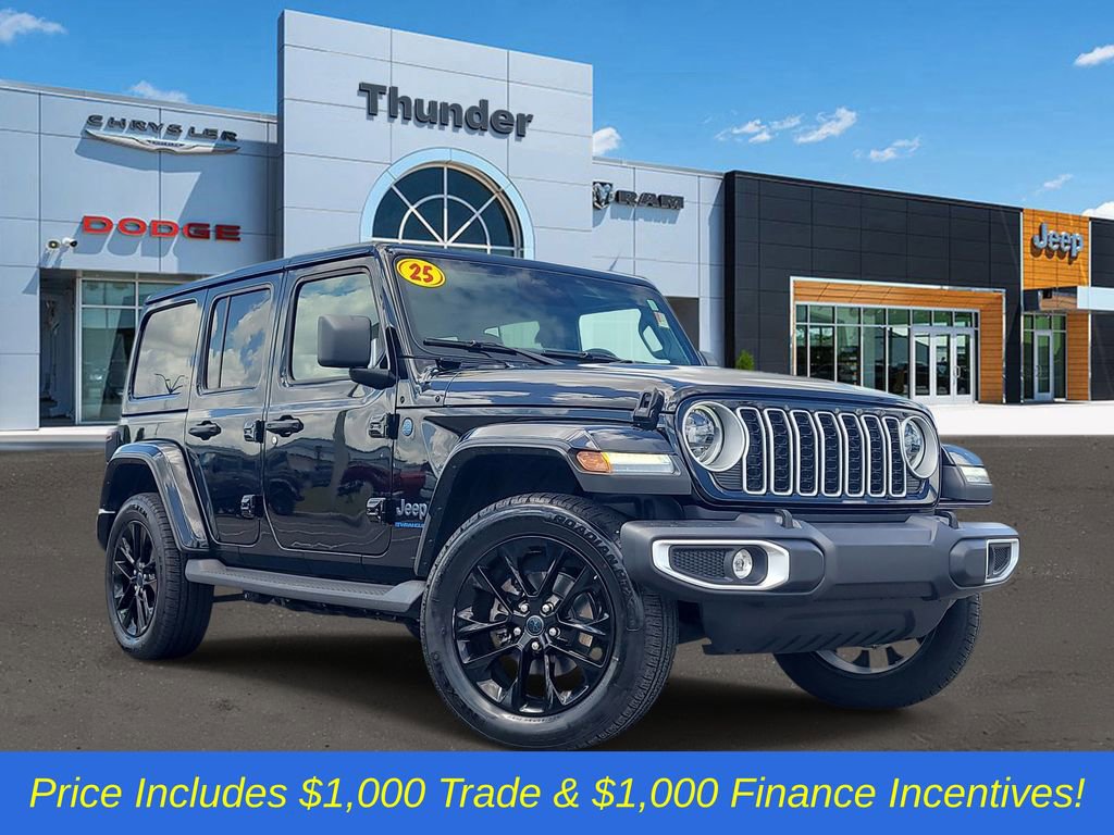 Used 2025 Jeep Wrangler Unlimited Sahara image 1