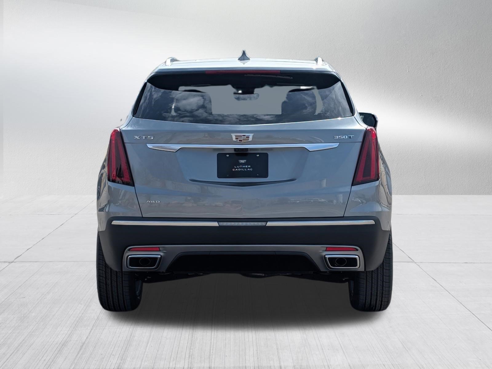 New 2026 Cadillac XT5 Premium Luxury w/ LPO, Floor Liner Package image 5