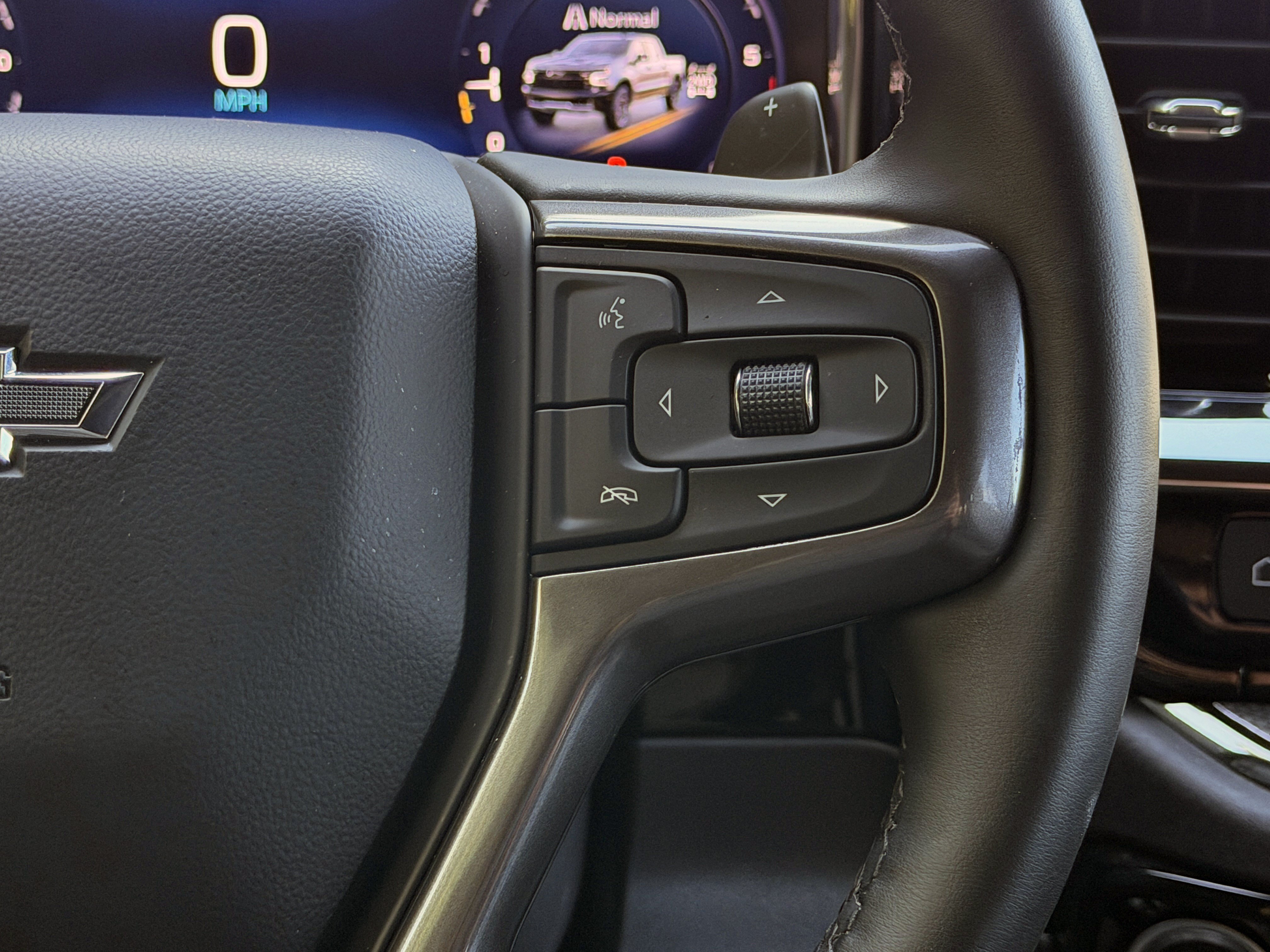 Used 2024 Chevrolet Silverado 1500 ZR2 w/ Technology Package AWD/4WD image 41