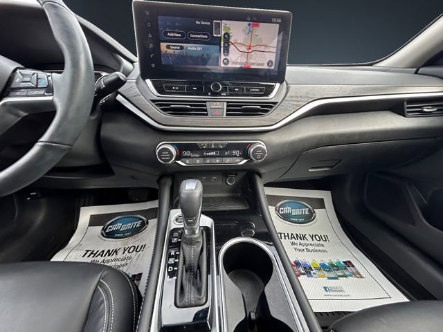 Used 2024 Nissan Altima 2.5 SL image 11