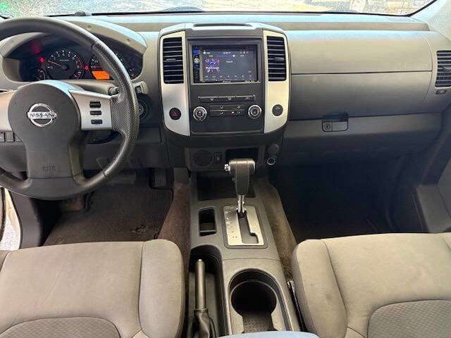 Used 2011 Nissan Xterra S w/ 4X2 Value Package image 12