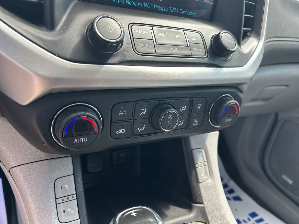 Used 2019 GMC Acadia SLE w/ Driver Alert Package I image 39