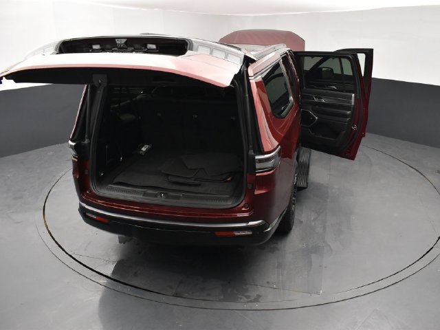 New 2026 Jeep Grand Wagoneer L Limited AWD/4WD image 29
