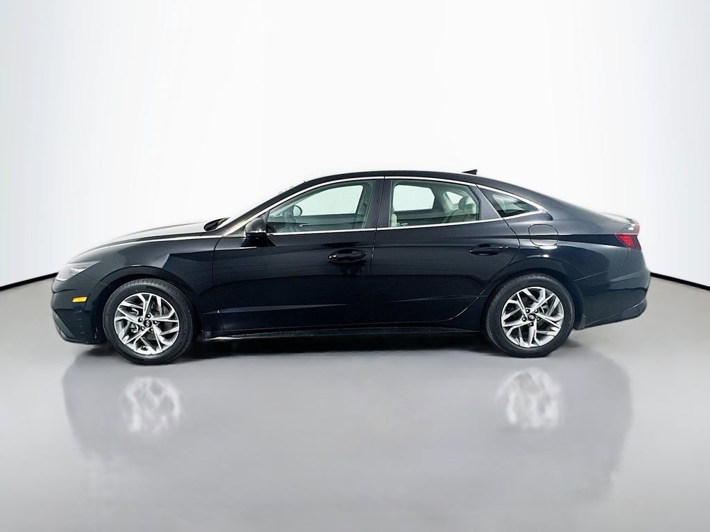 Used 2023 Hyundai Sonata SEL FWD image 8