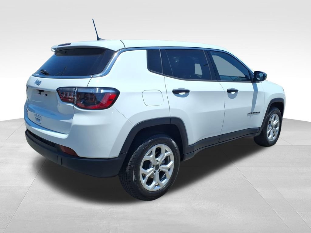 Used 2025 Jeep Compass Sport AWD/4WD image 26