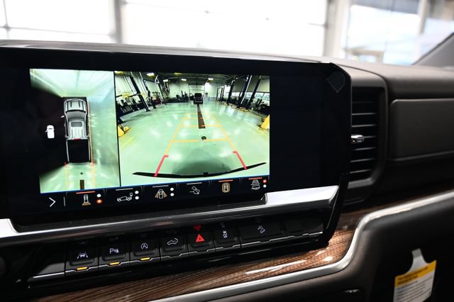 New 2026 Chevrolet Silverado 1500 LT Trail Boss w/ LT Trail Boss Premium Package AWD/4WD image 17