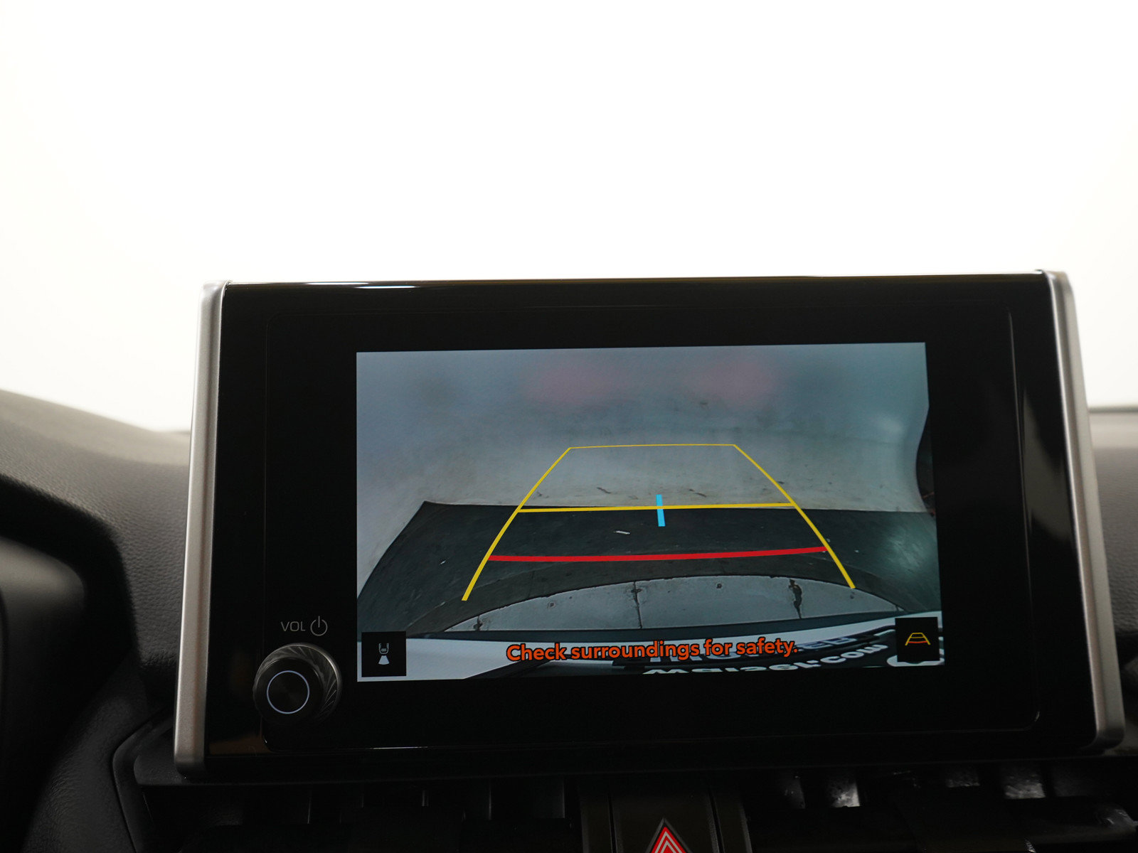 Used 2025 Toyota RAV4 LE AWD/4WD image 27