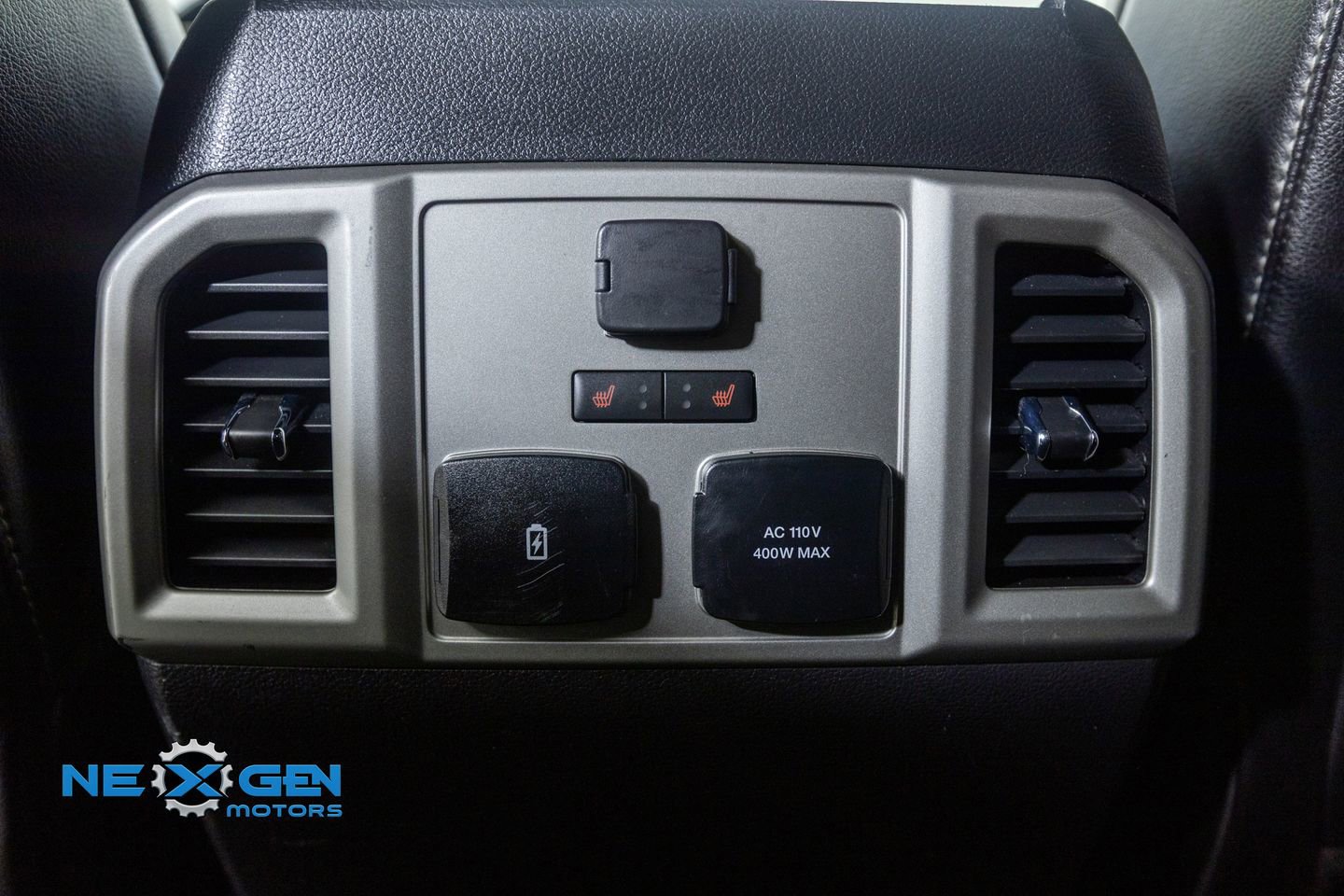 Used 2020 Ford F150 Lariat w/ Equipment Group 502A Luxury image 27