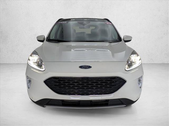 Used 2022 Ford Escape Titanium w/ Class II Trailer Tow Package video 2