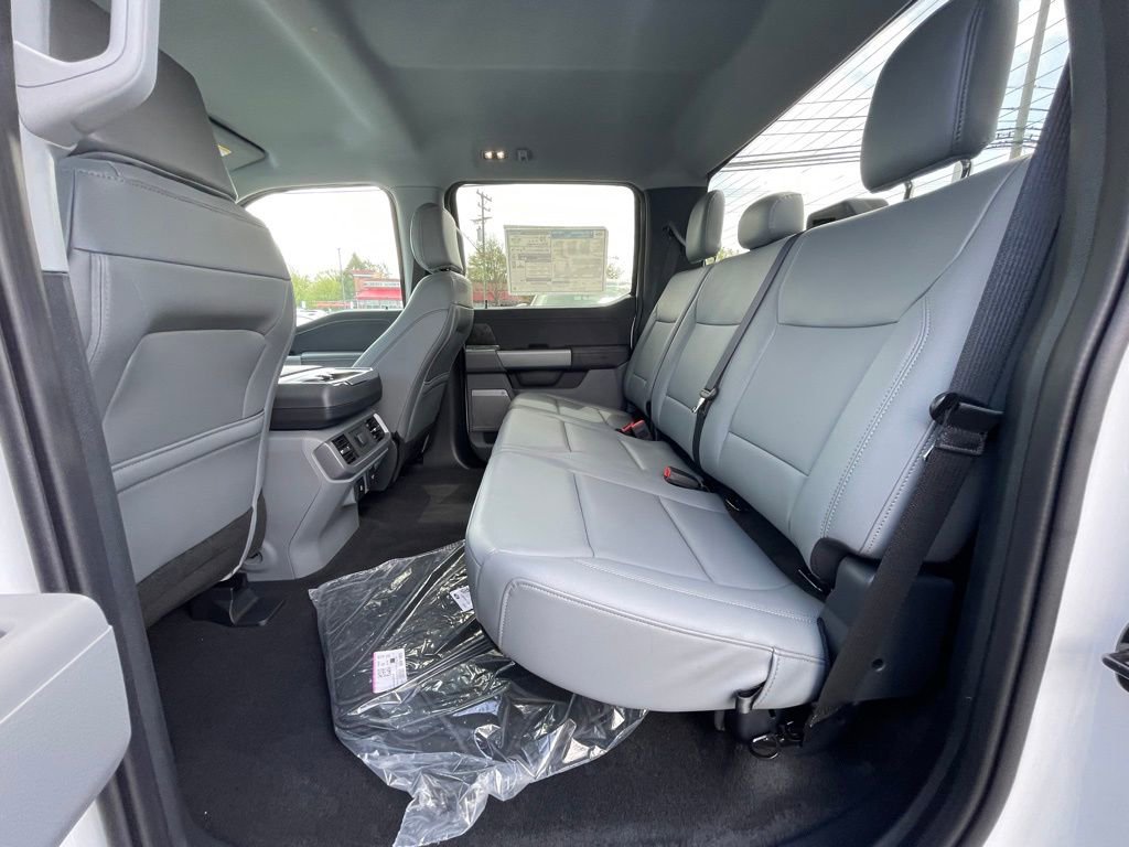 New 2025 Ford F150 Lightning Flash image 18