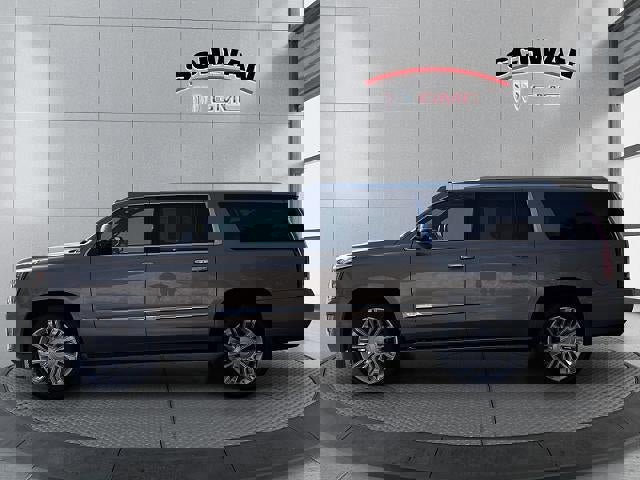 Used 2017 Cadillac Escalade ESV Platinum image 7