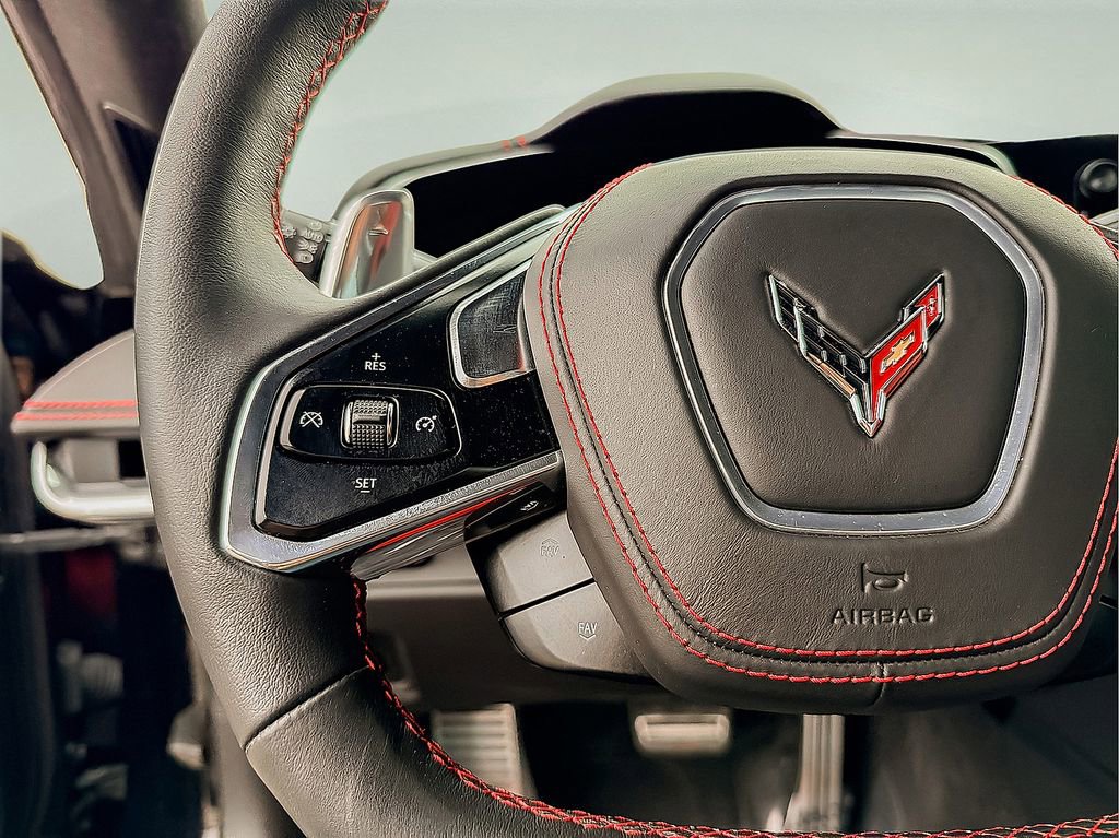 Used 2023 Chevrolet Corvette Stingray w/ Z51 Performance Package image 25