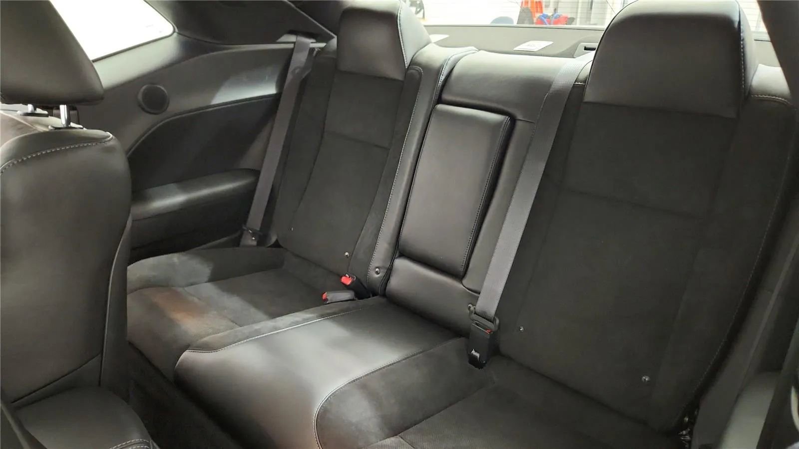 Used 2023 Dodge Challenger R/T w/ Plus Package image 34