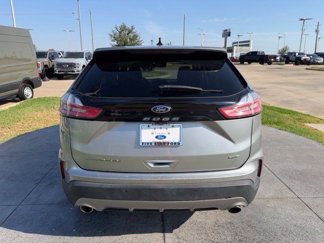 Certified 2022 Ford Edge Titanium AWD/4WD image 6