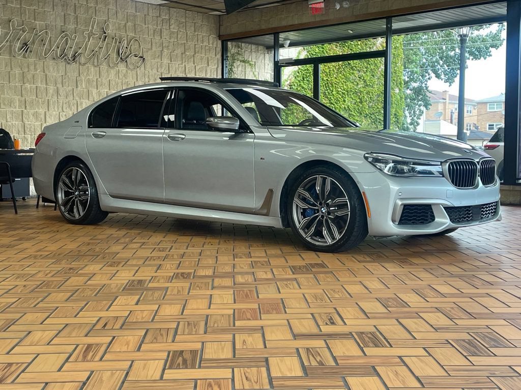 Used 2018 BMW M760i xDrive w/ Luxury Rear Seating Package AWD/4WD image 7