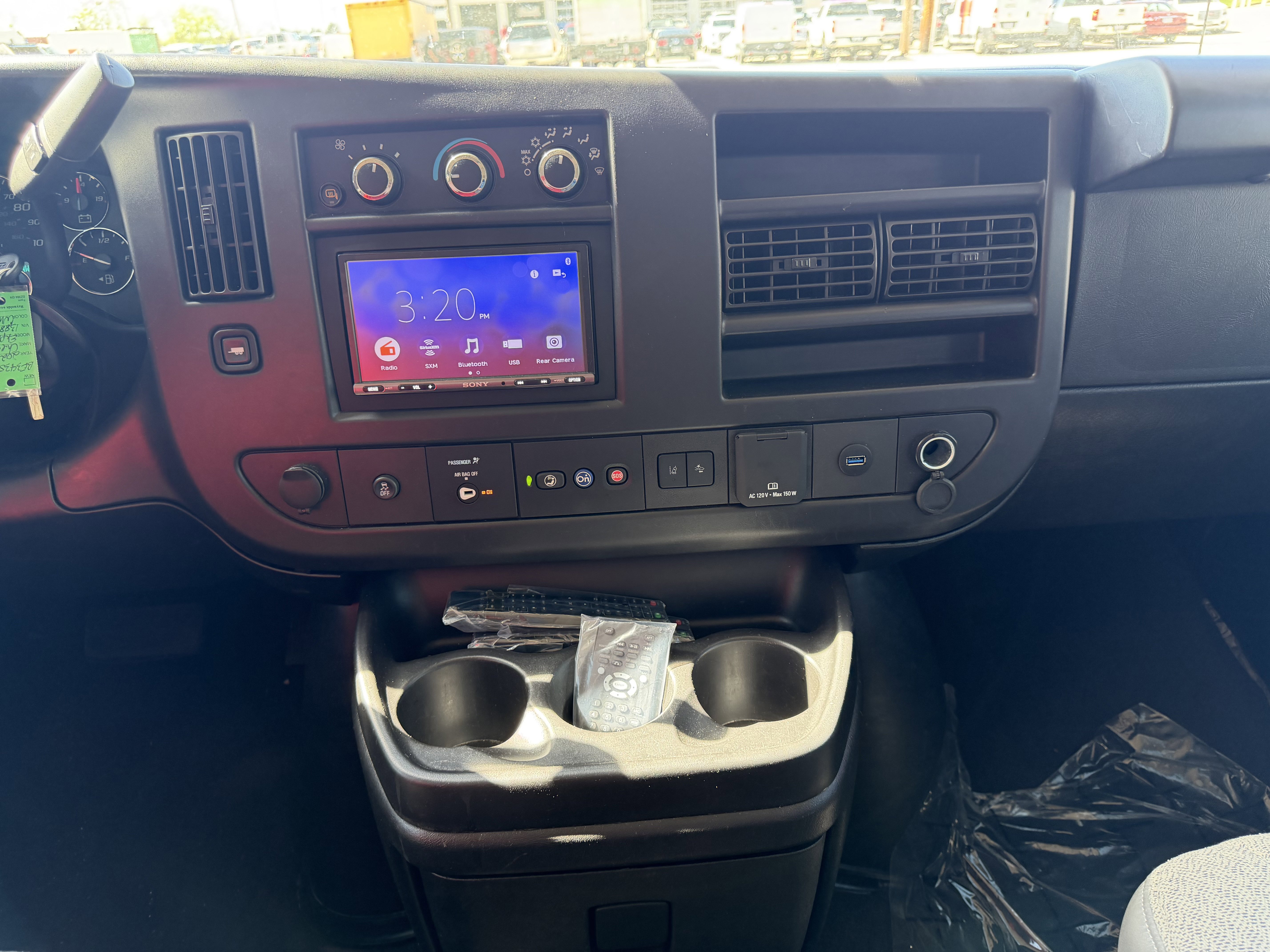 Used 2024 Chevrolet Express 3500 LT w/ LT Preferred Equipment Group RWD image 20