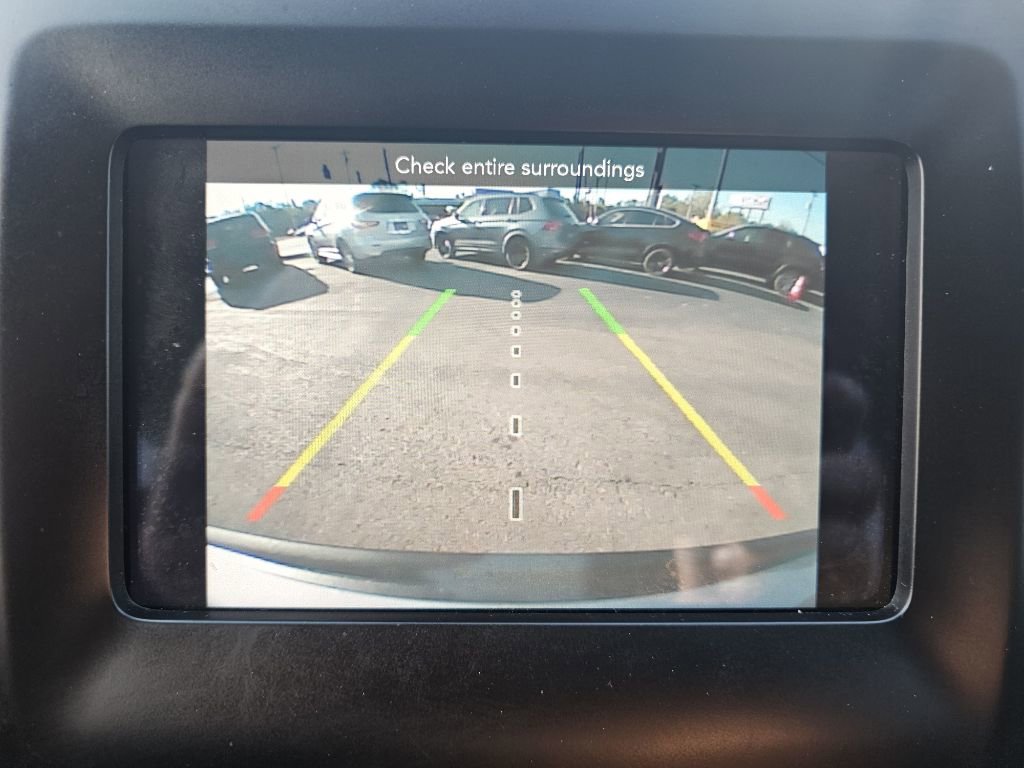 Used 2019 Jeep Cherokee Latitude w/ Popular Appearance Group image 23